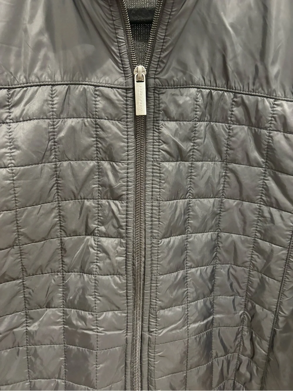 Perry Ellis Men's Black Quilted Hybrid Jacket